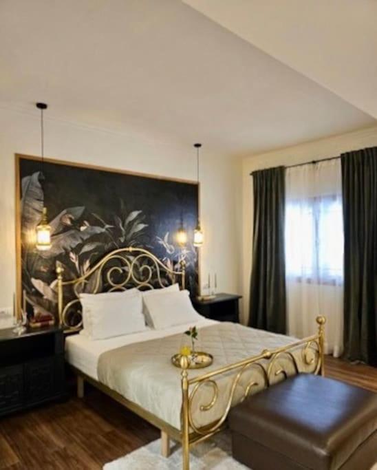 Novi'S Luxury Apartment 2 จีโรคาสเตอร์ ภายนอก รูปภาพ