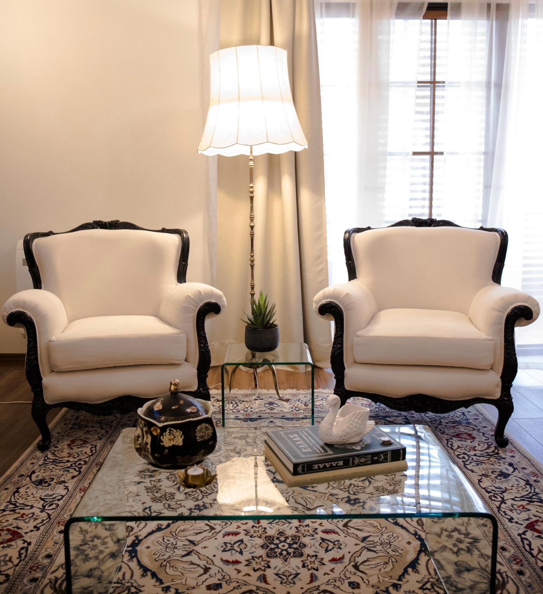 Novi'S Luxury Apartment 2 จีโรคาสเตอร์ ภายนอก รูปภาพ